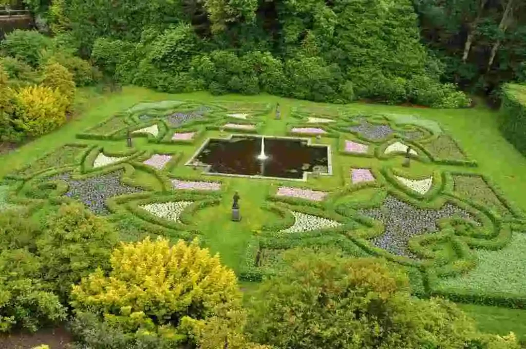 Beautiful Grounds of Dutch Garden