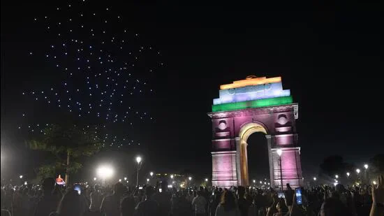 Enjoy an evening at India Gate