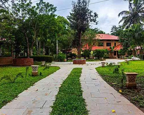 Where to stay in kabini?  : Jungle Hotels Kabini Springs