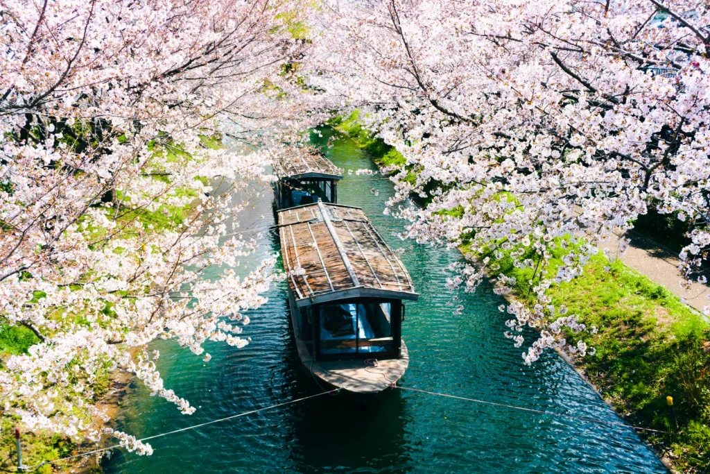 best time to visit japan Peak Season 