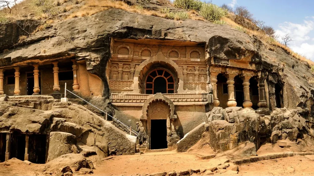 Pandavleni Caves