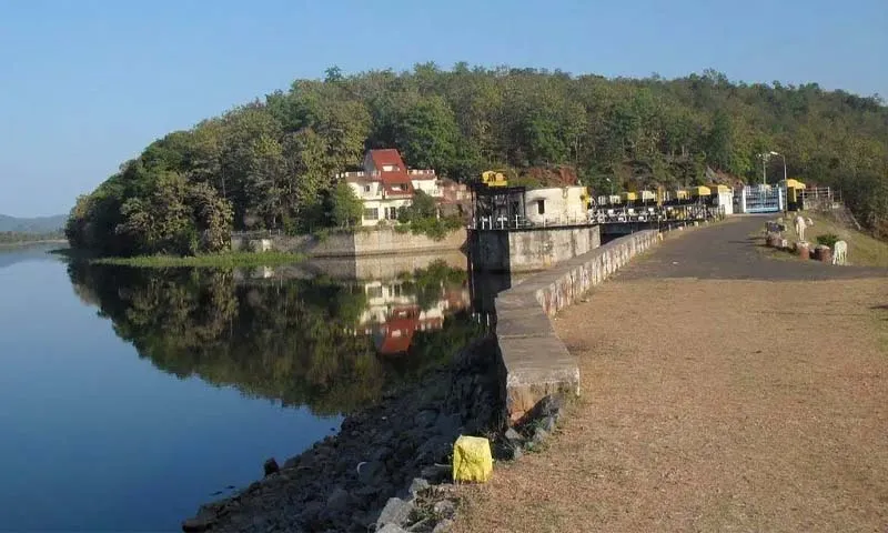 Khekranala Dam 